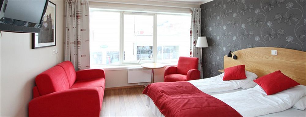 Astoria Hotel كريستيانسوند المظهر الخارجي الصورة